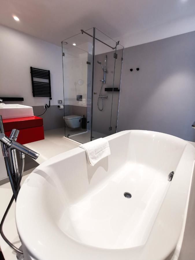 Отель Poziom 511 Design Hotel & Spa Огродзенец