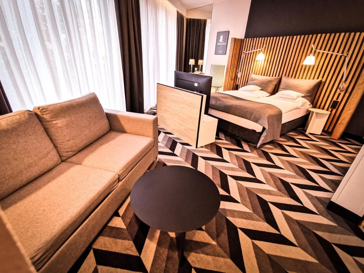 Отель Poziom 511 Design Hotel & Spa Огродзенец-47